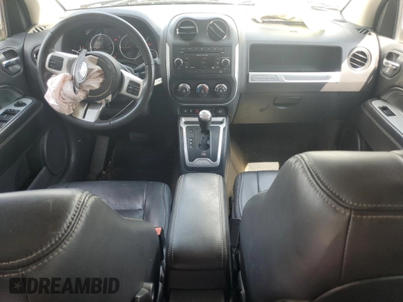 2016 Jeep Compass High Altitude с VIN 1C4NJDEB6GD746072, выставлен на аукционе Copart как лот 65315735 с пробегом 63 665 миль миль и Списание • Salvage title. История ставок и продаж доступна на DreamBid. Изображение 8.