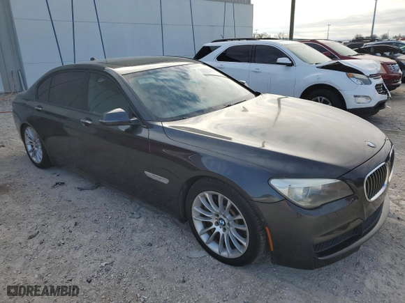 2013 BMW 7 Series 750Li with VIN WBAYE8C52DD132215, listed as a Copart auction lot 41637575 with 122,820 mi miles and Clean Title. Bid and sale history available at carsss.com. Image 4.