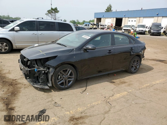 2021 Kia Forte GT-Line with VIN 3KPF34AD4ME403535, listed as a Copart auction lot 59966665 with 38,241 mi miles and Clean title. Bid and sale history available at DreamBid. Image 1.