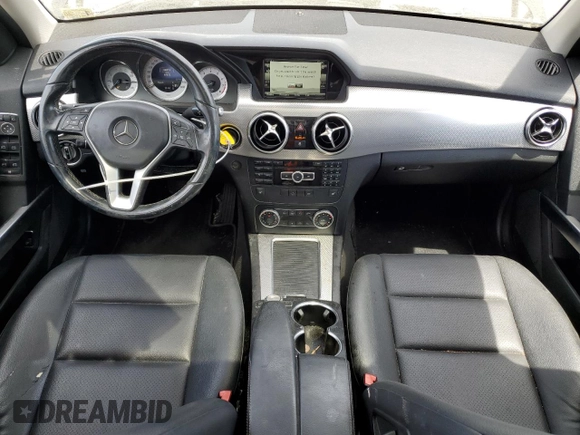 2015 Mercedes-Benz GLK 350 with VIN WDCGG8JB6FG339526, listed as a Copart auction lot 54045845 with 85,572 mi miles and Salvage Title. Bid and sale history available at DreamBid. Image 8.