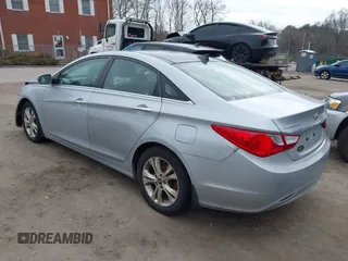 2012 Hyundai Sonata Limited z VIN 5NPEC4AC3CH437138, wystawiony jako IAAI lot #41688934 z przebiegiem 191 109 mil mil oraz . Historia ofert i sprzedaży dostępna na DreamBid. Obrazek 3.