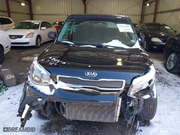 2016 Kia Soul with VIN KNDJN2A21G7283673, listed as a IAAI auction lot 41375497 with NaN miles. Bid and sale history available at carsss.com. Image 12.