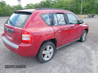2008 Jeep Compass Sport with VIN 1J8FF47W38D528932, listed as a IAAI auction lot 42123017 with Not Provided miles and . Bid and sale history available at carsss.com. Image 4.