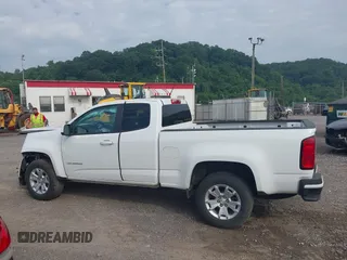2022 Chevrolet Colorado 2WD LT z VIN 1GCHSCEA5N1274585, wystawiony jako IAAI lot #42621452 z przebiegiem 20 562 mil mil oraz . Historia ofert i sprzedaży dostępna na DreamBid. Obrazek 15.