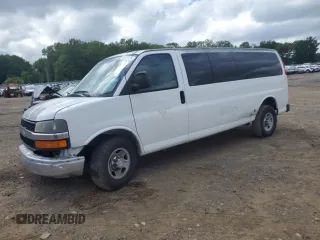 2012 Chevrolet Express Passenger 1LT z VIN 1GAZG1FGXC1175473, wystawiony jako Copart lot #55513975 z przebiegiem 204 038 mil mil oraz Szkoda całkowita • Salvage title. Historia ofert i sprzedaży dostępna na DreamBid. Obrazek 1.