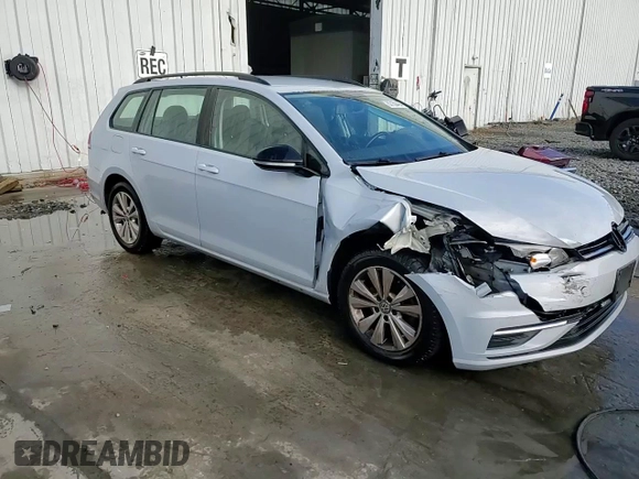 2018 Volkswagen Golf S z VIN 3VW117AUXJM760394, wystawiony jako Copart lot #82150494 z przebiegiem 113 381 mil mil oraz Szkoda całkowita • Salvage title. Historia ofert i sprzedaży dostępna na DreamBid. Obrazek 13.