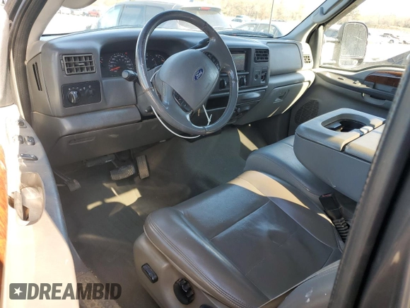 2003 Ford Super Duty F-250 XL with VIN 1FTNX21P03EC11327, listed as a Copart auction lot 86167644 with 191,817 mi miles and Salvage Title. Bid and sale history available at carsss.com. Image 8.