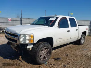 2007 Chevrolet Silverado 1500 LTZ with VIN 3GCEK13MX7G555225, listed as a IAAI auction lot 41771999 with 259,736 mi miles. Bid and sale history available at carsss.com. Image 2.