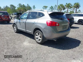 2011 Nissan Rogue SV with VIN JN8AS5MT1BW167276, listed as a IAAI auction lot 41805802 with 105,287 mi miles. Bid and sale history available at carsss.com. Image 3.