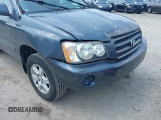 2002 Toyota Highlander z VIN JTEHF21A320085502, wystawiony jako IAAI lot #42491616 z przebiegiem 255 790 mil mil oraz . Historia ofert i sprzedaży dostępna na DreamBid. Obrazek 6.