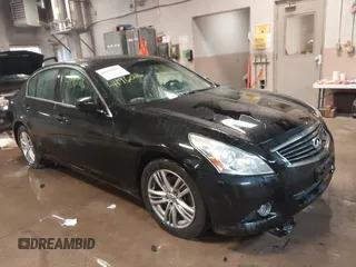 2011 Infiniti G25 Sedan x with VIN JN1DV6AR8BM450139, listed as a IAAI auction lot 41960216 with 215,255 mi miles. Bid and sale history available at carsss.com. Image 1.
