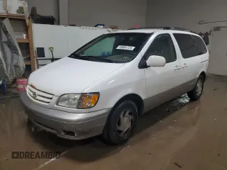2002 Toyota Sienna LE with VIN 4T3ZF13C22U486259, listed as a Copart auction lot 48804725 with 175,497 mi miles and Salvage Title. Bid and sale history available at carsss.com. Image 1.