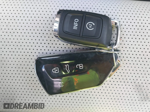 2024 Volkswagen Atlas SEL Premium R-Line с VIN 1V2FE2CA6RC259193, выставлен на аукционе IAAI как лот 42369082 с пробегом 3 024 миль миль и . История ставок и продаж доступна на DreamBid. Изображение 11.