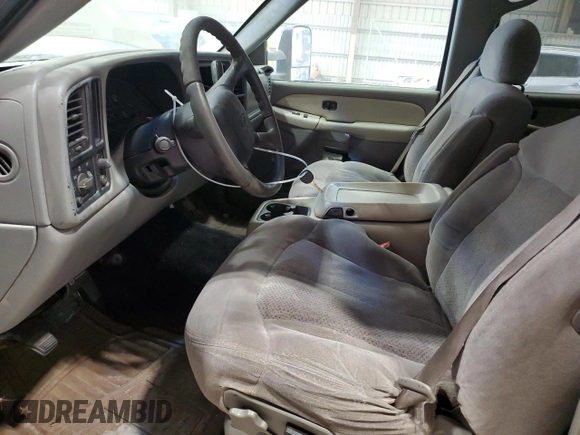 2002 Chevrolet Suburban LS with VIN 3GNEC16ZX2G265362, listed as a Copart auction lot 53103225 with 256,290 mi miles and Salvage Title. Bid and sale history available at carsss.com. Image 7.