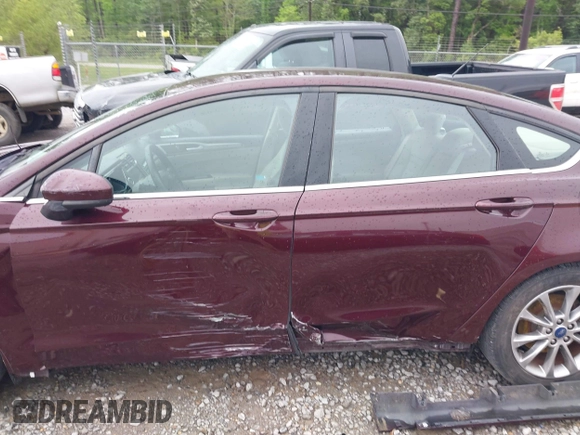 2017 Ford Fusion SE with VIN 3FA6P0HD8HR309391, listed as a IAAI auction lot 41932181 with 73,488 mi miles and . Bid and sale history available at DreamBid. Image 15.