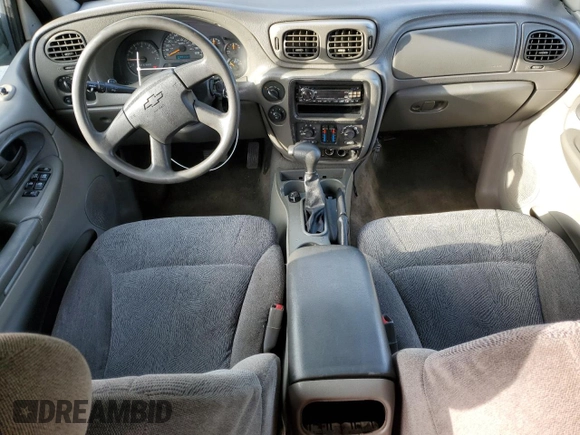 2004 Chevrolet TrailBlazer EXT LT with VIN 1GNET16S446112323, listed as a Copart auction lot 41409575 with 229,385 mi miles and Non Repairable. Bid and sale history available at carsss.com. Image 8.