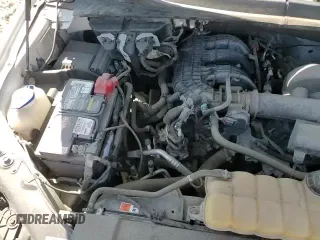 2018 Ford F-150 XL с VIN 1FTMF1CB5JKE25657, выставлен на аукционе Copart как лот 64711485 с пробегом 136 557 миль миль и Списание • Salvage title. История ставок и продаж доступна на DreamBid. Изображение 13.
