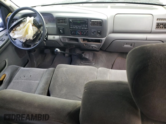 2003 Ford F-350 XL with VIN 1FTSX31F73EA30208, listed as a Copart auction lot 81254054 with 315,917 mi miles and Salvage Title. Bid and sale history available at DreamBid. Image 8.