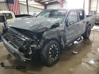 2023 Nissan Frontier SV with VIN 1N6ED1EK5PN619861, listed as a Copart auction lot 43011165 with 42,069 mi miles and Salvage Title. Bid and sale history available at carsss.com. Image 1.