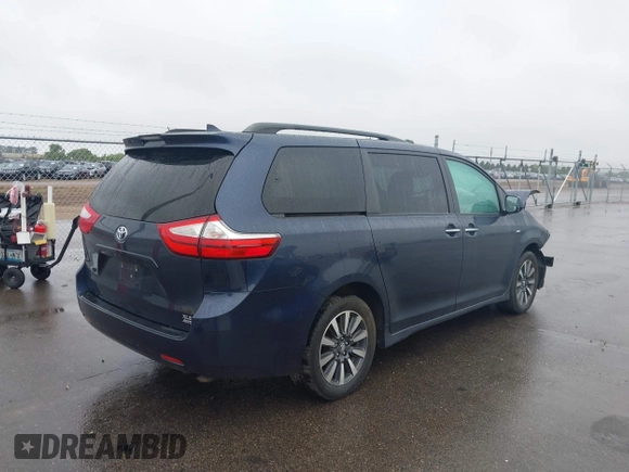 2018 Toyota Sienna XLE with VIN 5TDDZ3DC8JS197365, listed as a IAAI auction lot 42311598 with 199,121 mi miles and . Bid and sale history available at DreamBid. Image 4.