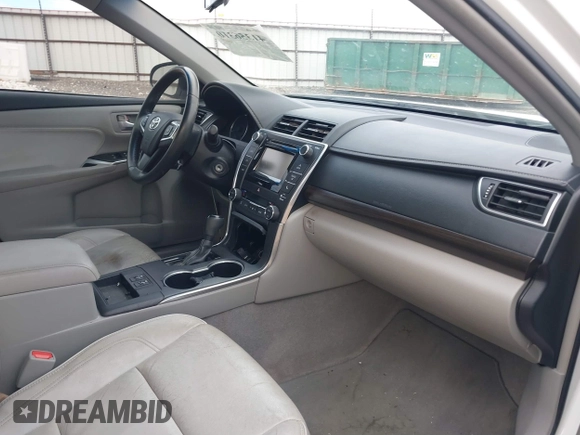 2015 Toyota Camry XLE with VIN 4T1BF1FK1FU083814, listed as a IAAI auction lot 41356310 with 161,671 mi miles and . Bid and sale history available at DreamBid. Image 5.