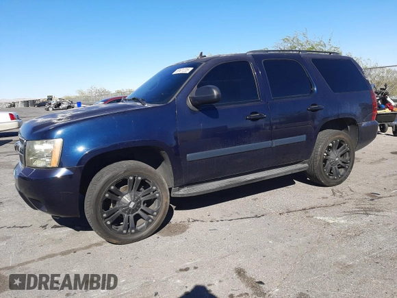 2008 Chevrolet Tahoe LS z VIN 1GNFC13C08R165865, wystawiony jako Copart lot #58601235 z przebiegiem 173 735 mil mil oraz Czysty tytuł • Clean title. Historia ofert i sprzedaży dostępna na DreamBid. Obrazek 1.