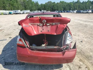 2010 Nissan Versa S with VIN 3N1BC1AP4AL410048, listed as a Copart auction lot 61836735 with 161,774 mi miles and Clean title. Bid and sale history available at DreamBid. Image 6.