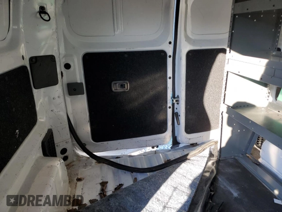 2021 Nissan NV200 SV z VIN 3N6CM0KN4MK698487, wystawiony jako Copart lot #56077505 z przebiegiem 56 598 mil mil oraz Szkoda całkowita • Salvage title. Historia ofert i sprzedaży dostępna na DreamBid. Obrazek 10.