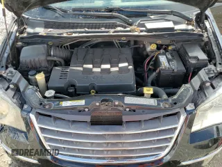 2010 Chrysler Town & Country Limited z VIN 2A4RR7DX0AR387518, wystawiony jako Copart lot #55501025 z przebiegiem 87 823 mil mil oraz Szkoda całkowita • Salvage title. Historia ofert i sprzedaży dostępna na DreamBid. Obrazek 12.