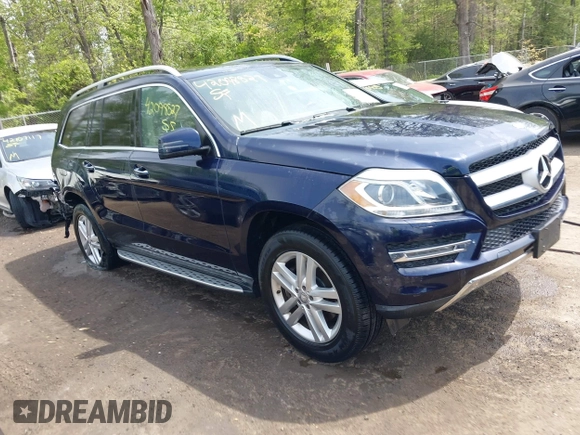 2015 Mercedes-Benz GL-Class GL 450 with VIN 4JGDF6EE8FA542288, listed as a IAAI auction lot 42098527 with 115,312 mi miles. Bid and sale history available at carsss.com. Image 1.