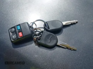2005 Ford Explorer XLT с VIN 1FMZU63K35UA84824, выставлен на аукционе IAAI как лот 42749571 с пробегом 144 677 миль миль и . История ставок и продаж доступна на DreamBid. Изображение 11.