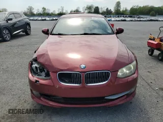2011 BMW 3 Series 328i xDrive z VIN WBAKF3C55BE442596, wystawiony jako Copart lot #55130345 z przebiegiem 95 848 mil mil oraz Szkody całkowita. Historia ofert i sprzedaży dostępna na DreamBid. Obrazek 5.
