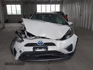 2018 Toyota Prius One with VIN JTDKDTB31J1608112, listed as a IAAI auction lot 42086063 with 51,847 mi miles and . Bid and sale history available at DreamBid. Image 12.