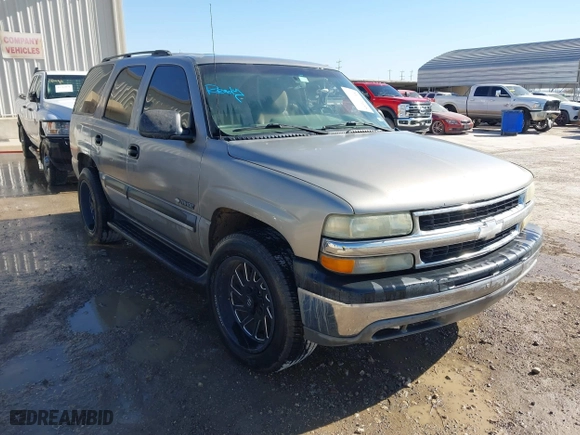 2003 Chevrolet Tahoe LS with VIN 1GNEC13V03R302664, listed as a IAAI auction lot 41772648 with 270,634 mi miles. Bid and sale history available at carsss.com. Image 1.