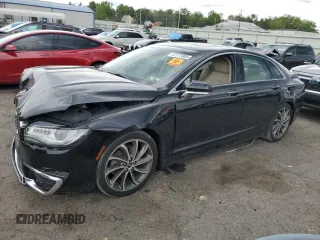 2018 Lincoln MKZ Reserve z VIN 3LN6L5F9XJR607427, wystawiony jako Copart lot #57777005 z przebiegiem 70 031 mil mil oraz Szkoda całkowita • Salvage title. Historia ofert i sprzedaży dostępna na DreamBid. Obrazek 1.