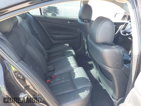 2014 Nissan Maxima S with VIN 1N4AA5AP7EC466451, listed as a IAAI auction lot 42024569 with 162,727 mi miles and . Bid and sale history available at DreamBid. Image 8.