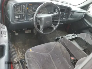 2002 GMC Sierra 1500 SLE z VIN 2GTEK19T021129091, wystawiony jako Copart lot #61494455 z przebiegiem 280 621 mil mil oraz Czysty tytuł • Clean title. Historia ofert i sprzedaży dostępna na DreamBid. Obrazek 8.
