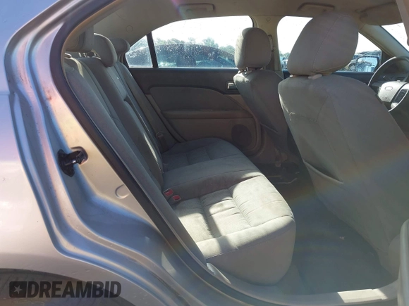 2012 Ford Fusion SE with VIN 3FAHP0HAXCR417311, listed as a IAAI auction lot 42548996 with 131,351 mi miles and . Bid and sale history available at DreamBid. Image 8.