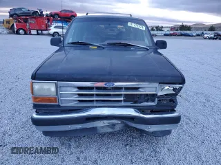 1993 Ford Explorer Eddie Bauer z VIN 1FMDU34X3PUA53417, wystawiony jako Copart lot #81772274 z przebiegiem 724 721 mil mil oraz Szkoda całkowita • Salvage title. Historia ofert i sprzedaży dostępna na DreamBid. Obrazek 5.
