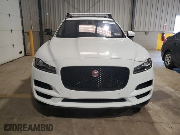 2018 Jaguar F-Pace 30t Prestige with VIN SADCK2GX4JA290720, listed as a Copart auction lot 61926075 with 44,008 mi miles and Salvage title. Bid and sale history available at DreamBid. Image 5.
