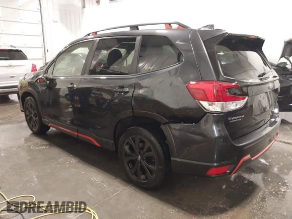 2019 Subaru Forester Sport with VIN JF2SKAPCXKH575981, listed as a IAAI auction lot 41897700 with 60,322 mi miles. Bid and sale history available at carsss.com. Image 3.