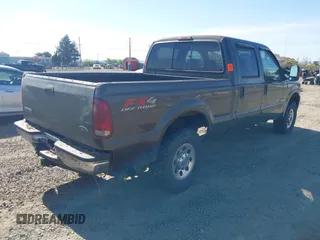 2006 Ford F-250 XL z VIN 1FTSW21P16ED75714, wystawiony jako IAAI lot #42029148 z przebiegiem Nie podano mil oraz . Historia ofert i sprzedaży dostępna na DreamBid. Obrazek 4.