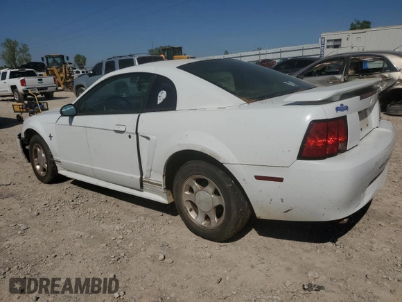 2001 Ford Mustang Standard z VIN 1FAFP40441F224862, wystawiony jako Copart lot #53366135 z przebiegiem Nie podano mil oraz Czysty tytuł • Clean title. Historia ofert i sprzedaży dostępna na DreamBid. Obrazek 2.