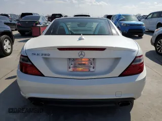 2015 Mercedes-Benz SLK-Class SLK 250 with VIN WDDPK4HA4FF109182, listed as a Copart auction lot 45529764 with 47,542 mi miles. Bid and sale history available at carsss.com. Image 6.