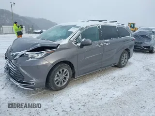 2022 Toyota Sienna XLE with VIN 5TDYRKEC4NS120170, listed as a IAAI auction lot 41630234 with 42,956 mi miles and . Bid and sale history available at DreamBid. Image 17.