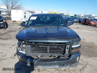 2017 Chevrolet Silverado 1500 LT with VIN 1GCVKREC1HZ342782, listed as a IAAI auction lot 41595845 with 86,000 mi miles. Bid and sale history available at carsss.com. Image 12.