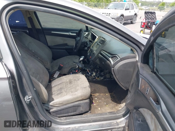 2013 Ford Fusion S with VIN 3FA6P0G74DR212341, listed as a IAAI auction lot 42076079 with 176,545 mi miles and . Bid and sale history available at DreamBid. Image 5.