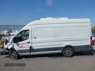 2018 Ford Transit с VIN 1FTYR3XG7JKB40890, выставлен на аукционе IAAI как лот 42448523 с пробегом 92 683 миль миль и . История ставок и продаж доступна на DreamBid. Изображение 15.