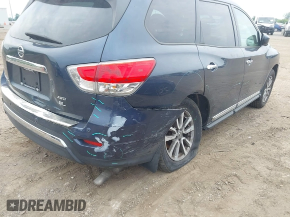 2014 Nissan Pathfinder SV with VIN 5N1AR2MM6EC684928, listed as a IAAI auction lot 42502135 with 46,029 mi miles and . Bid and sale history available at DreamBid. Image 6.