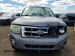 2008 Ford Escape XLT z VIN 1FMCU03148KD67100, wystawiony jako Copart lot #48525425 z przebiegiem 182 122 mil mil oraz Szkoda całkowita • Salvage title. Historia ofert i sprzedaży dostępna na DreamBid. Obrazek 5.